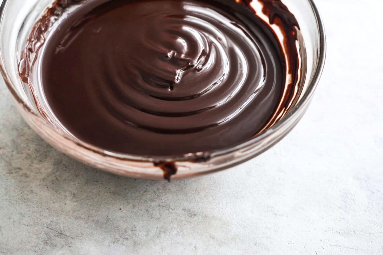 Chocolate Ganache Recipe: Silky Frosting For Cakes And Truffles 6 Chocolate Ganache