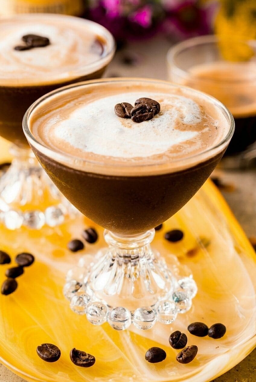 Espresso Martini Recipe: Make It Perfect At Home 6 Espresso Martini